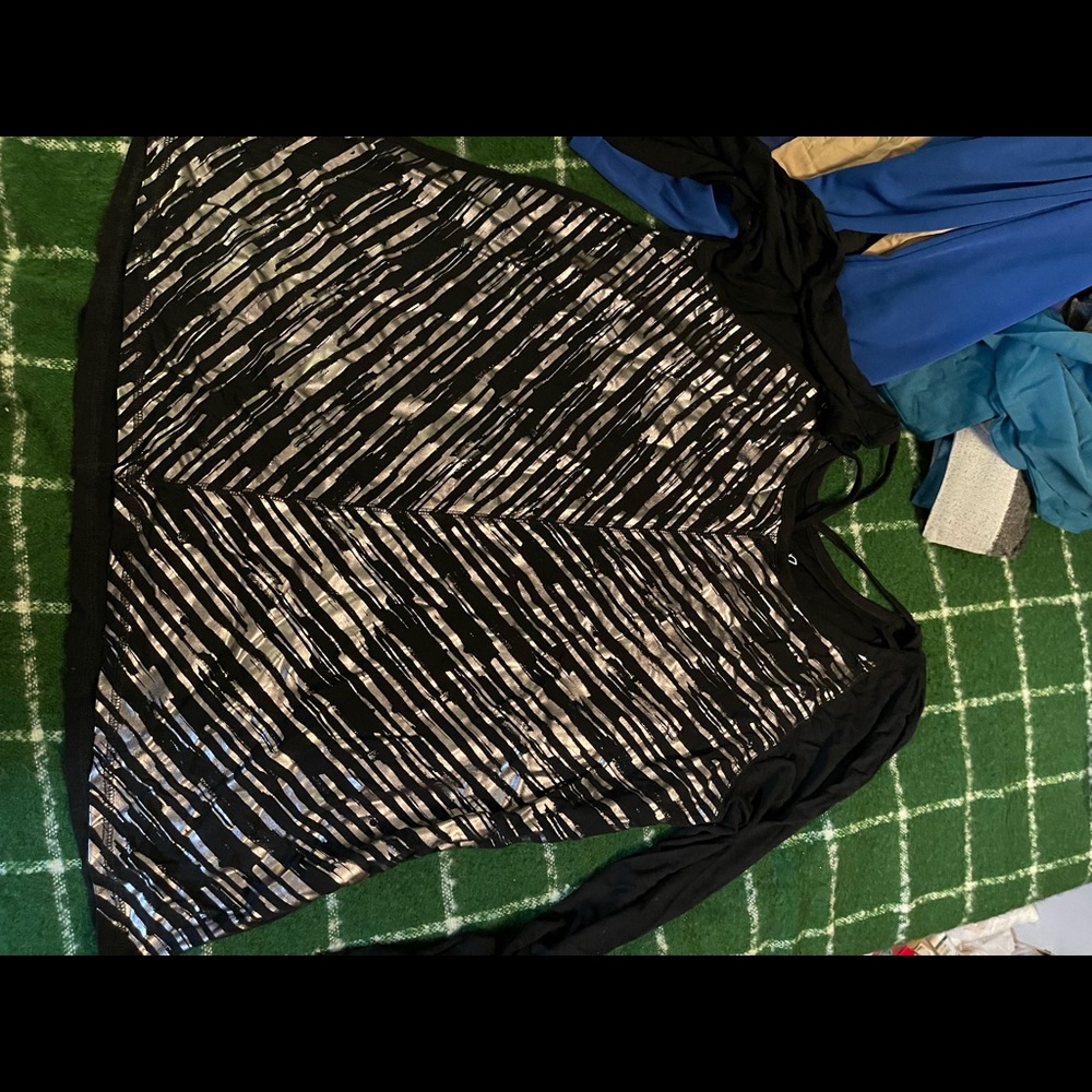 Livi active wear top